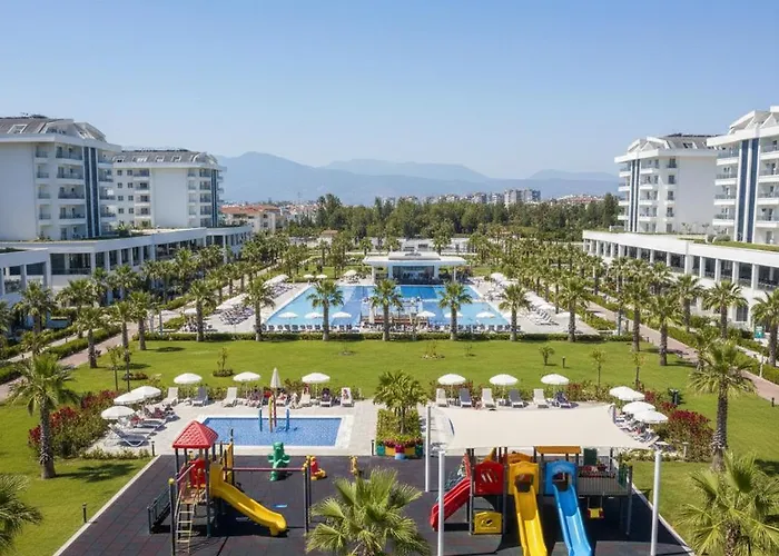 Otel Lumia Egeria